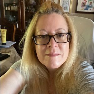 Meet your Posher, Eugenie